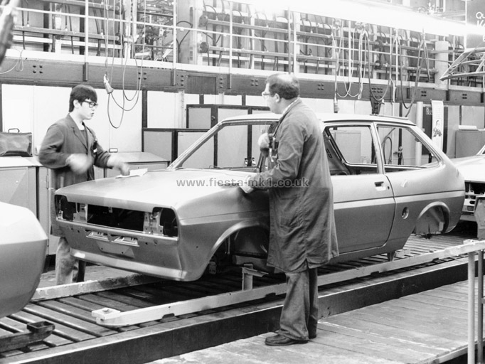 Fiesta MK1: Factory