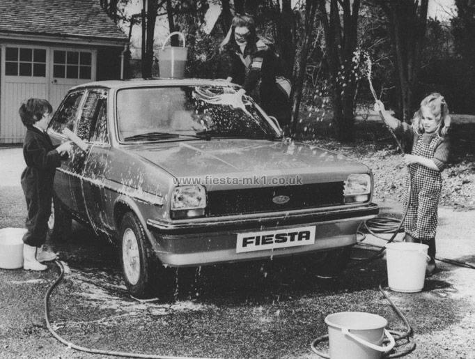 Fiesta MK1: Ghia