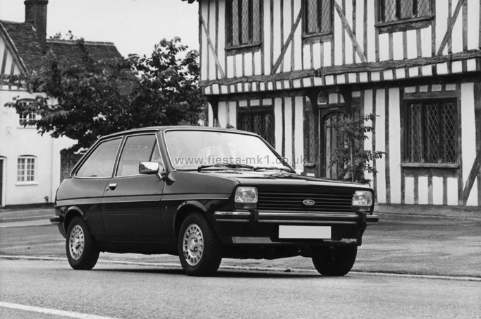 Fiesta MK1: Ghia